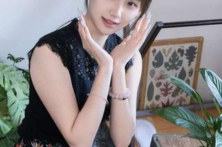 袜啵啵 – 小甜豆的“毛衣宇宙”：高清合集，衣服也要有段子灵魂！