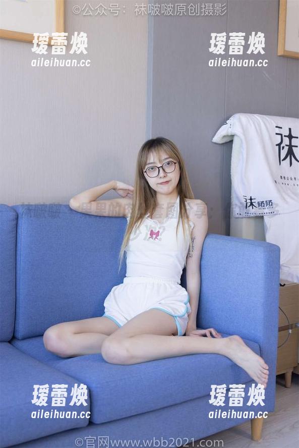 袜啵啵-果果 袜啵啵 - 果果的肉丝套图分享:你敢看多少次?