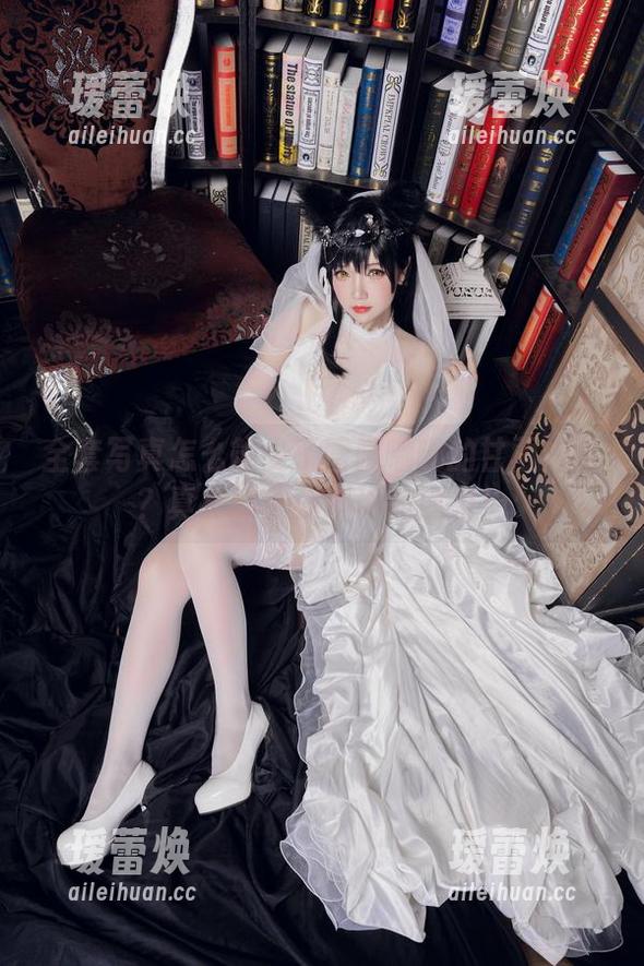 全套写真怎么能少了雪晴嘟嘟的甘雨内衣？真有抓住我眼球的魔力！