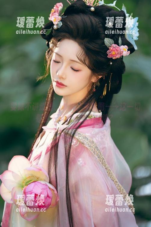 雯妹不讲道理 雯妹不讲道理、和风、多美图——这一切都是干嘛饿着我们期待?