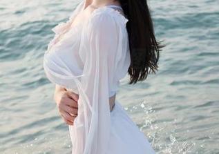 魅妍社 – 小沫琳的女王图集——你见过长得像女王，心态像一只小猫的女孩吗？