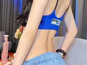 微密圈 – 你要的美图都在这里，黎允熙的女友闪亮登场，快来下载吧！